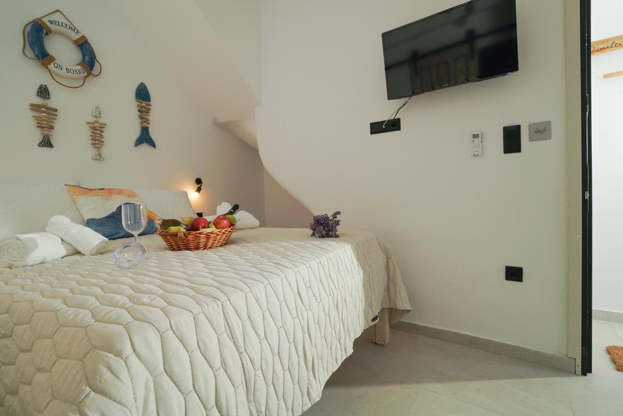 Seabed Suites Mykonos Mykonos Town Exterior foto